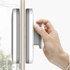 Glass cleaning magnetic brush