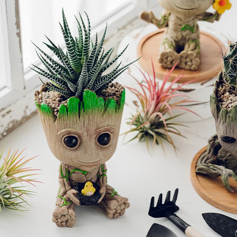 Groot Garden Pots